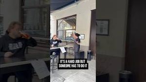 Video post by @brlobeer on YouTube