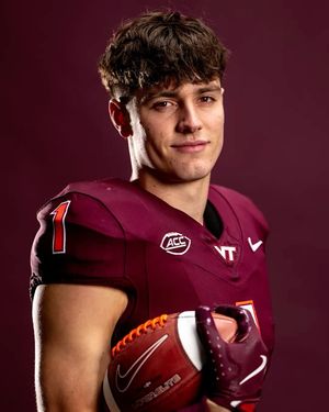 Image post by @hokiesfb on Instagram