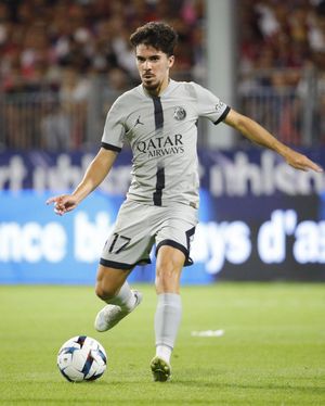 Image post by @psg on Instagram