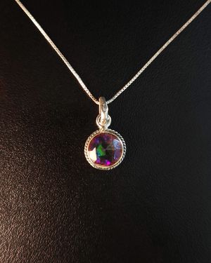 Image post by @parisjoyas.uy on Instagram
