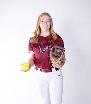 Image post by @leeusoftball on Instagram