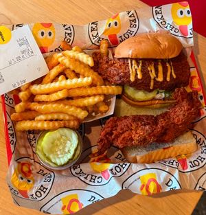 Image post by @daveshotchicken on Instagram