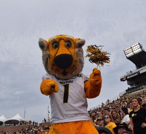 Image post by @mizzouhomecoming on Instagram