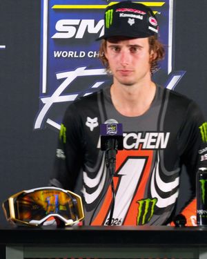 Image post by @supermotocross on Instagram
