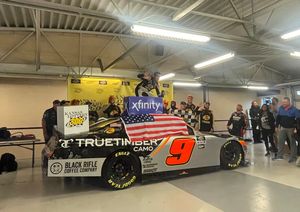 Image post by @kansasspeedway on Twitter