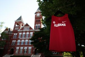 Image post by @alabamatrack on Instagram