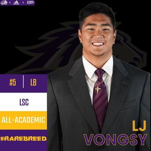 Image post by @wnmufootball on Instagram