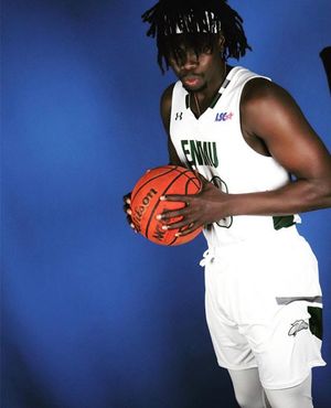 Image post by @unhypedathletics on Instagram