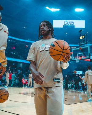 Image post by @dariusgarland on Instagram