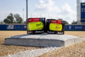Image post by @usasoftball on Instagram