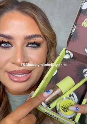Video post by @beckymorganmakeup on TikTok