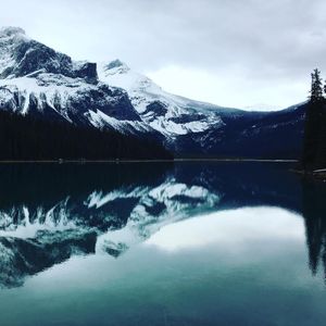 Image post by @makx on Instagram
