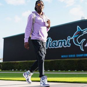 Image post by @mlb.fits on Instagram