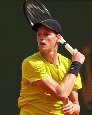 Image post by @_federtennis on Instagram