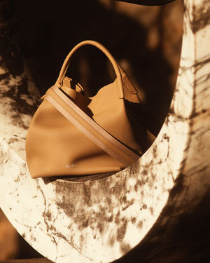 Image post by @loropiana on Instagram