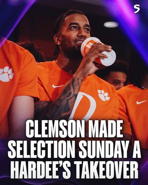 Image post by @sidelinesources on Instagram