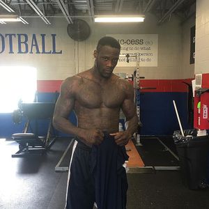 Image post by @bronzebomber on Instagram