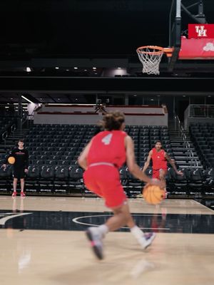 Image post by @uhcougarmbk on Instagram