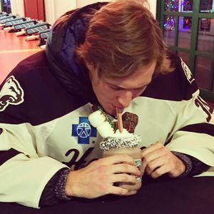 Image post by @thehersheybears on Instagram