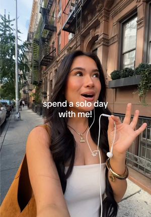 Video post by @virtualkayla on TikTok