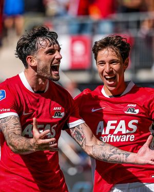 Image post by @azalkmaar on Instagram