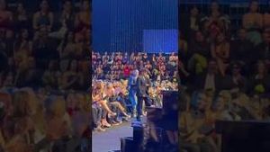 Video post by @telemundo on YouTube