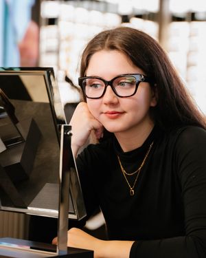 Image post by @lenscrafters on Instagram