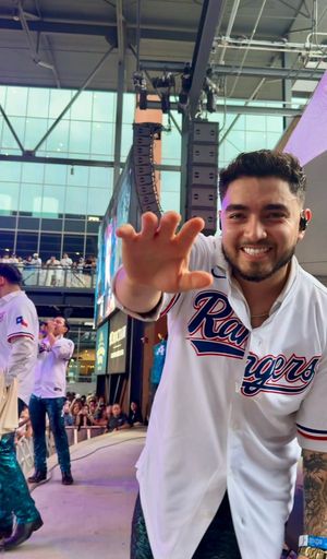 Video post by @rangersdetexas on Facebook