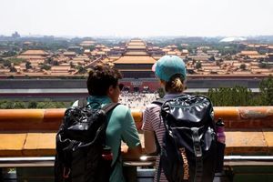 Image post by @putneystudenttravel on Facebook