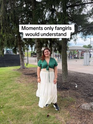 Video post by @brookelee.e on TikTok