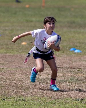 Image post by @girlsrugbysocal on Instagram