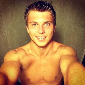 Image post by @alex2mumu on Instagram