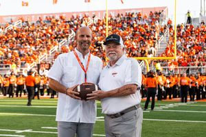 Image post by @utrgvfootball on Instagram
