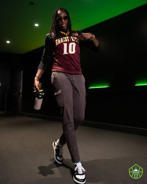 Image post by @seattlestorm on Twitter