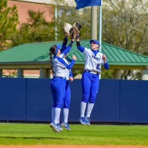 Image post by @memphissoftball on Instagram