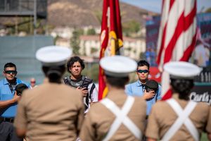 Image post by @LouisvilleBats on Twitter