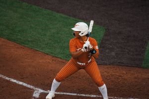 Image post by @TexasSoftball on Twitter
