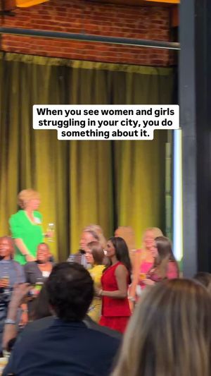 Video post by @catcatoura on Facebook