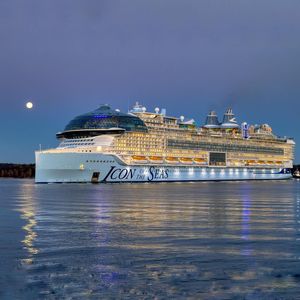 Image post by @theworldofcruiseships on Instagram