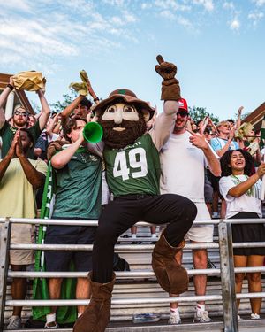 Image post by @charlotte49ers on Instagram