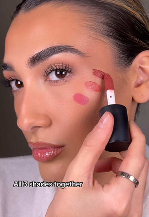 Video post by @thelipbar on TikTok