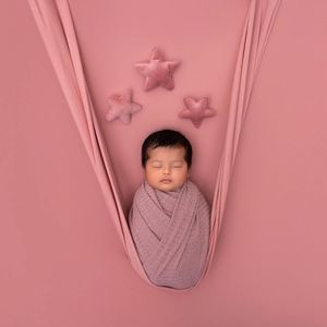 Image post by @newbornbabyphotographystudio on Instagram