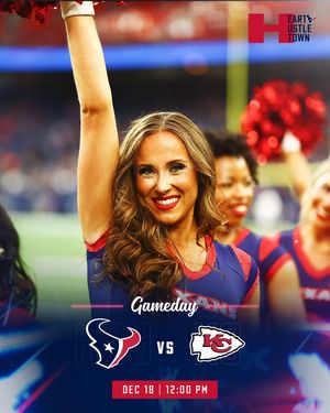 Image post by @texanscheerleaders on Instagram