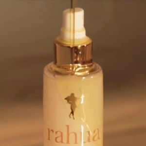 Video post by @RahuaBeauty on Facebook