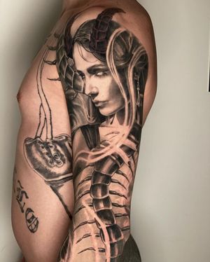 Image post by @skindesigntattoos on Instagram