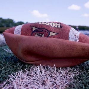 Image post by @muhawksfb on Instagram