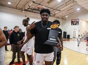 Image post by @UWAAthletics on Twitter