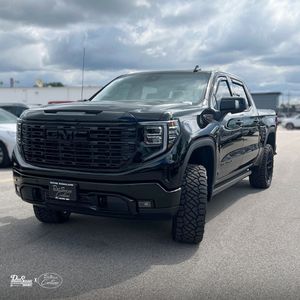 Image post by @davesinclaircustoms on Instagram
