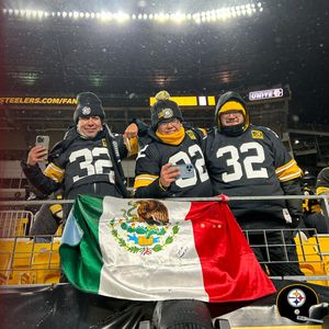 Image post by @LosSteelers on Twitter