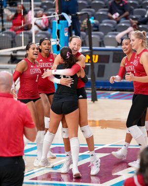 Image post by @lmulionswvb on Instagram
